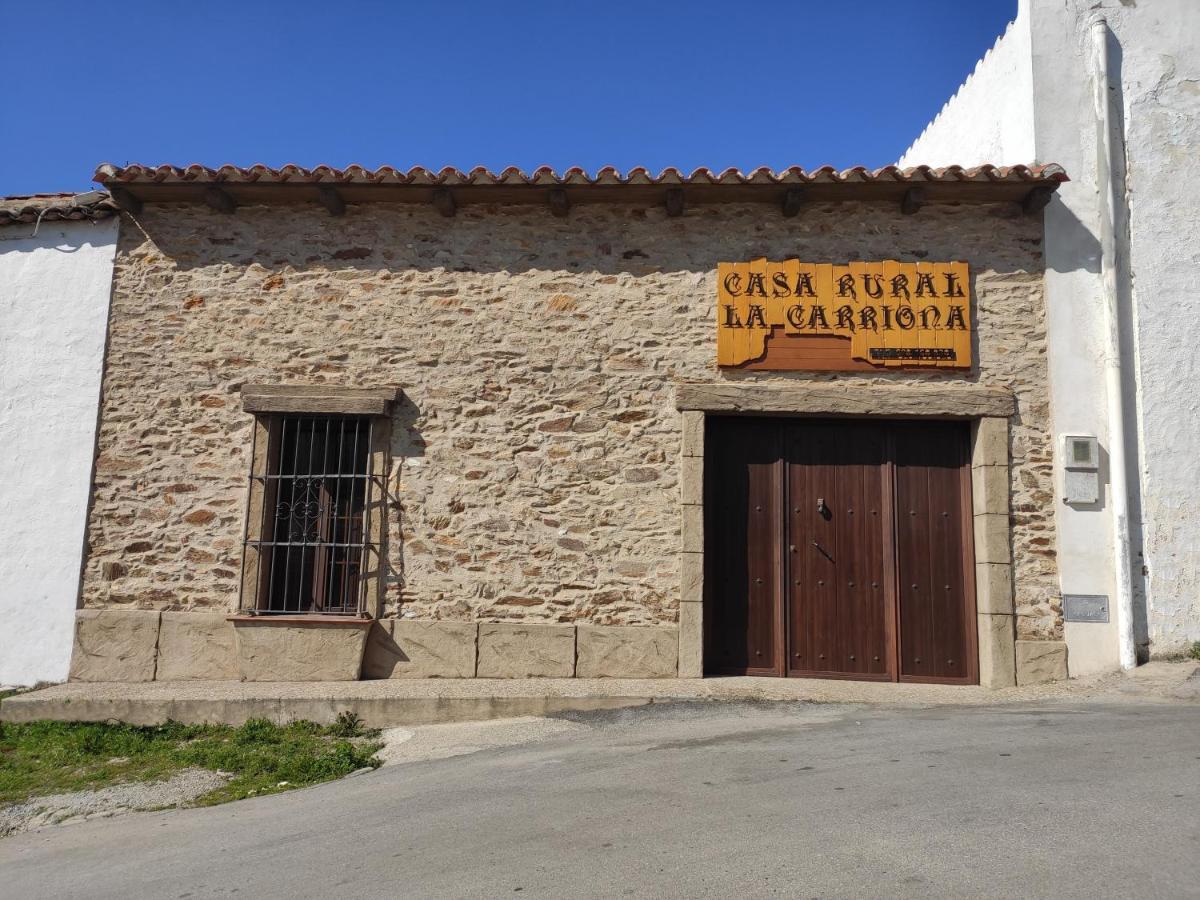 Casa Rural La Carriona Segura de León Екстериор снимка